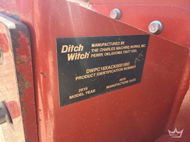 2019-ditch-witch-c16x-image-7