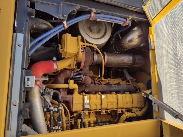 deere-544p-image-32