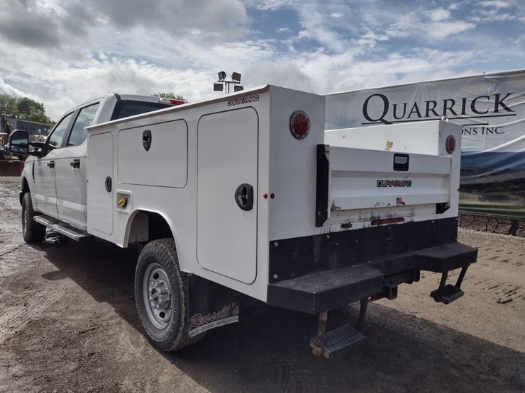 18-ford-f350-image-39