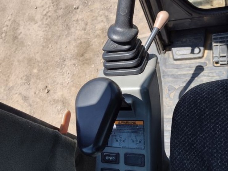 bobcat-e50-image-9