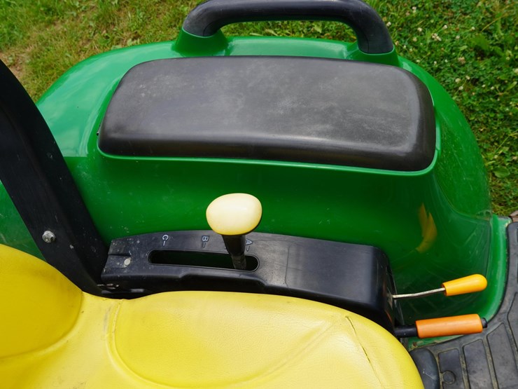 2005-john-deere-7420-image-25
