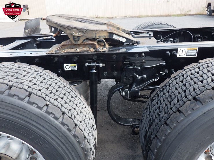 2024-kenworth-t680-image-15