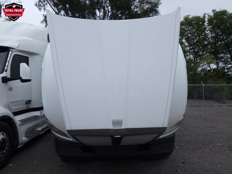 2022-kenworth-t680-image-25