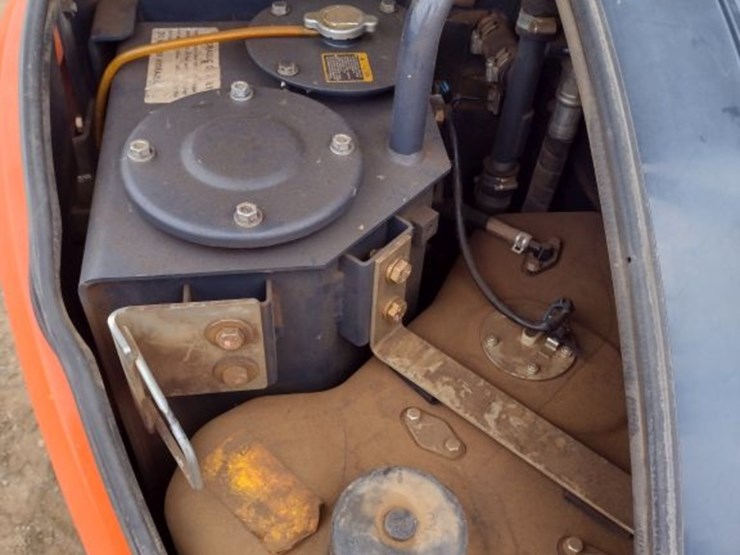 hitachi-zx50u-5n-image-33