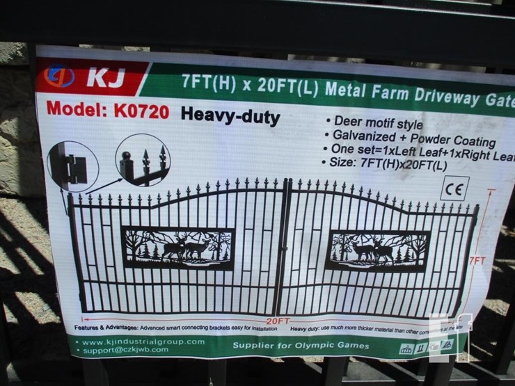 7'-x-20'-bi-parting-driveway-farm-gate-image-4