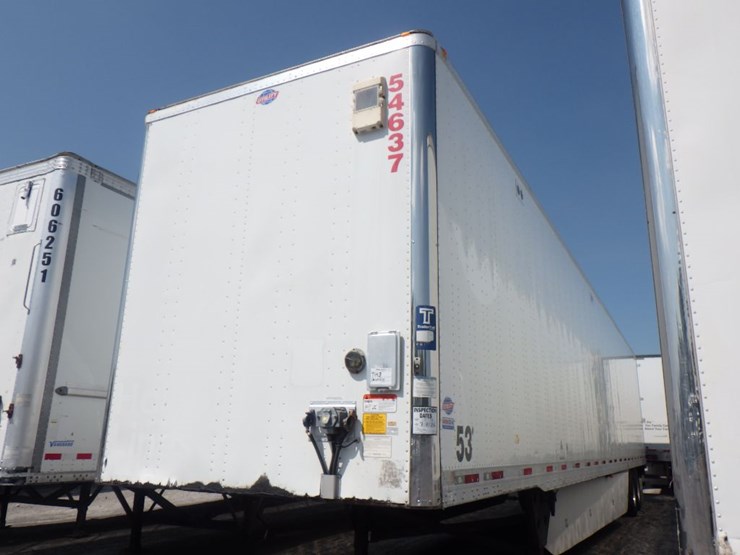 2016-utility-4000d-x-image-1