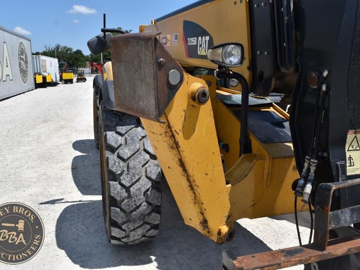2018-caterpillar-tl1255d-image-21