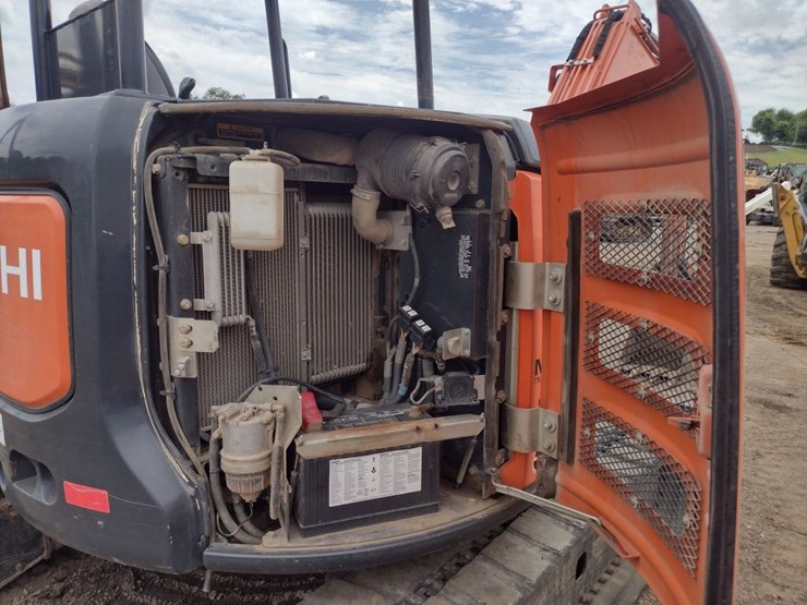 hitachi-zx50u-5n-image-34