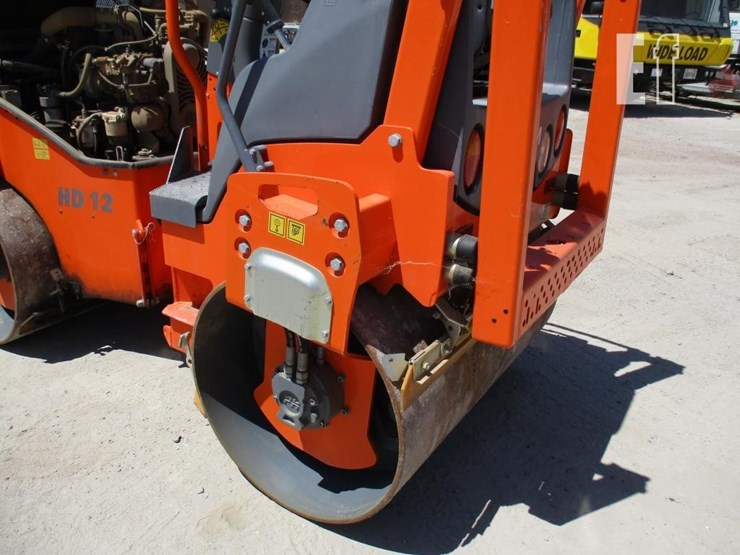 2019-hamm-hd12vv-image-13
