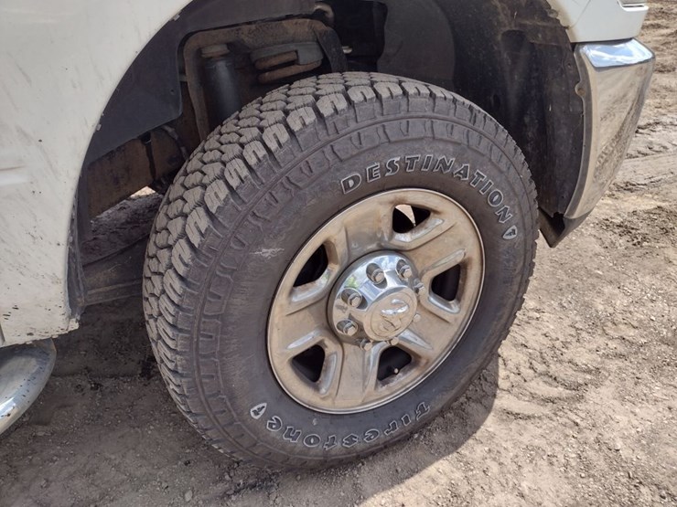 18-dodge-2500-image-20
