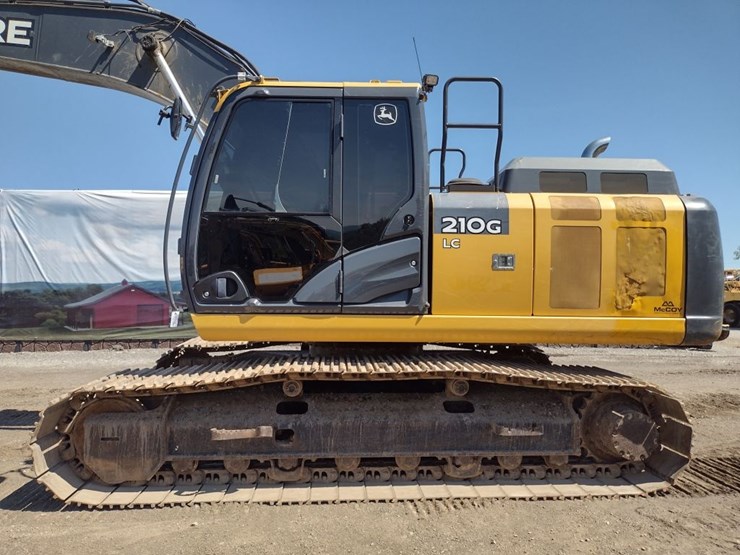 deere-210g-lc-image-13
