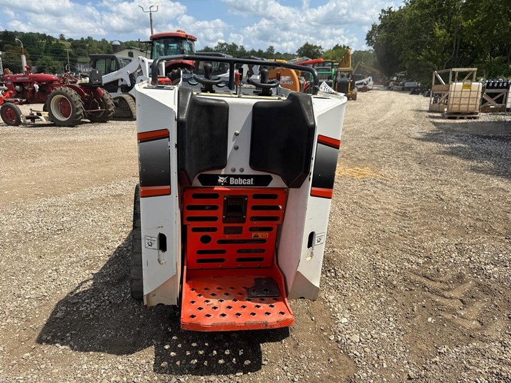 2023-bobcat-mt100-image-3