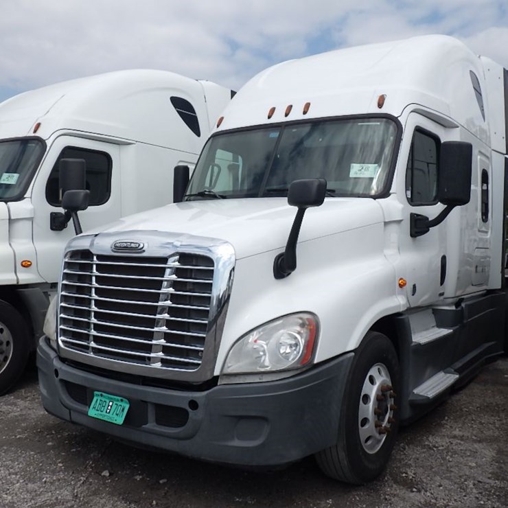 2016 FREIGHTLINER CASCADIA 125 EVOLUTION