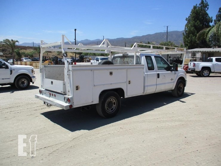 2016-ford-f350-image-3