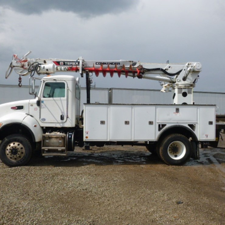 PETERBILT 337