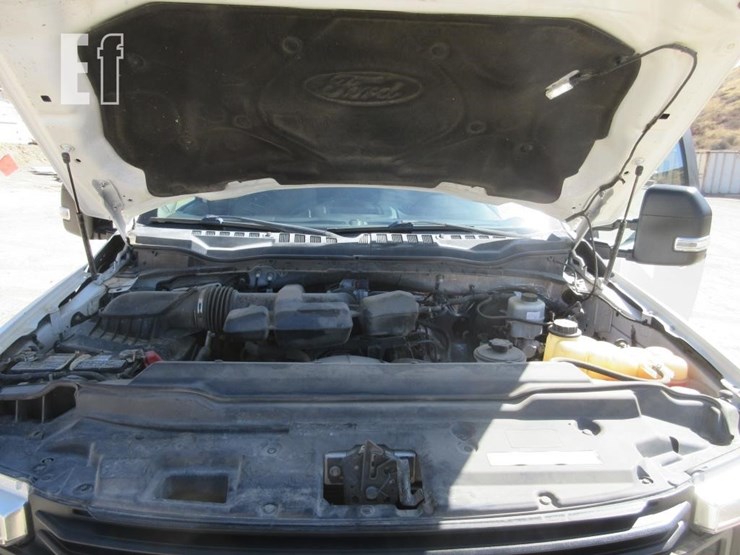2017-ford-f250-xl-image-5