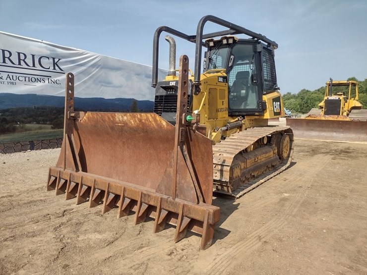 caterpillar-d6k2-xl-image-39