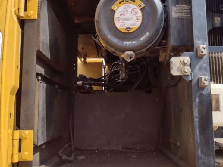 2007-deere-270d-lc-image-21