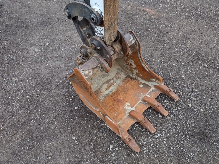 bobcat-e35-image-23