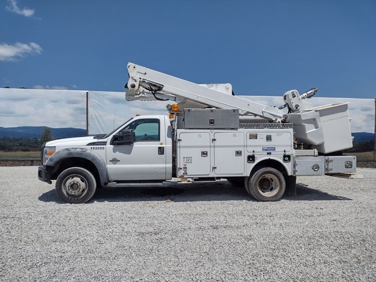 ford-f550-image-1