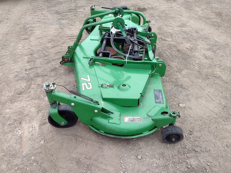 john-deere-72-image-3