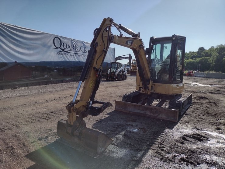 caterpillar-15-image-38