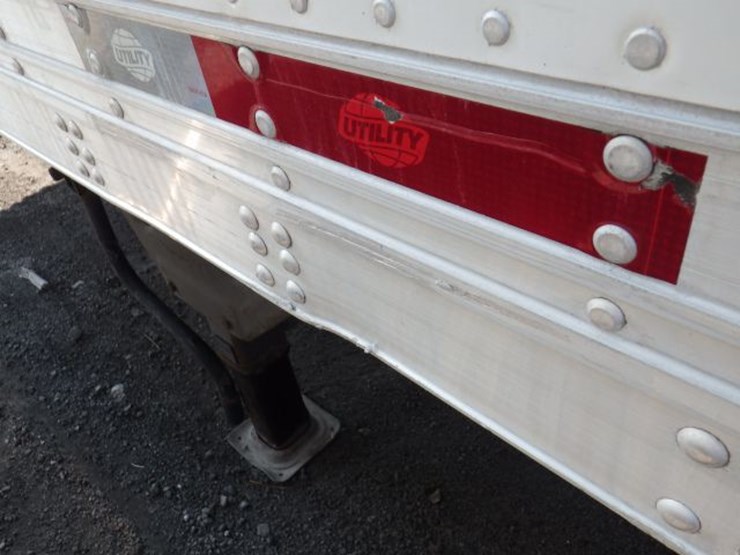 2017-utility-3000r-image-22