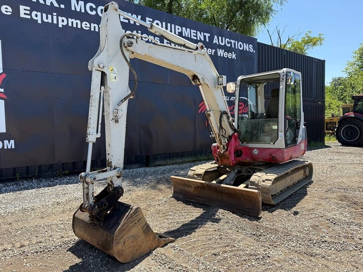 2012-takeuchi-tb250-image-7