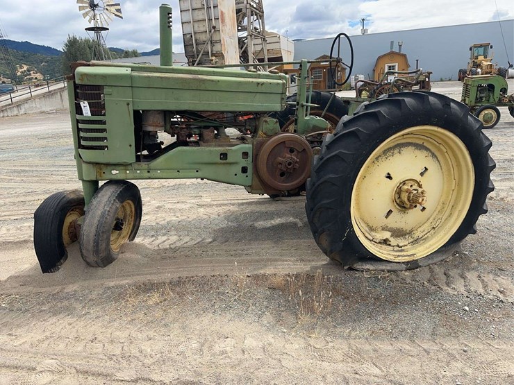 john-deere-model-a-image-2