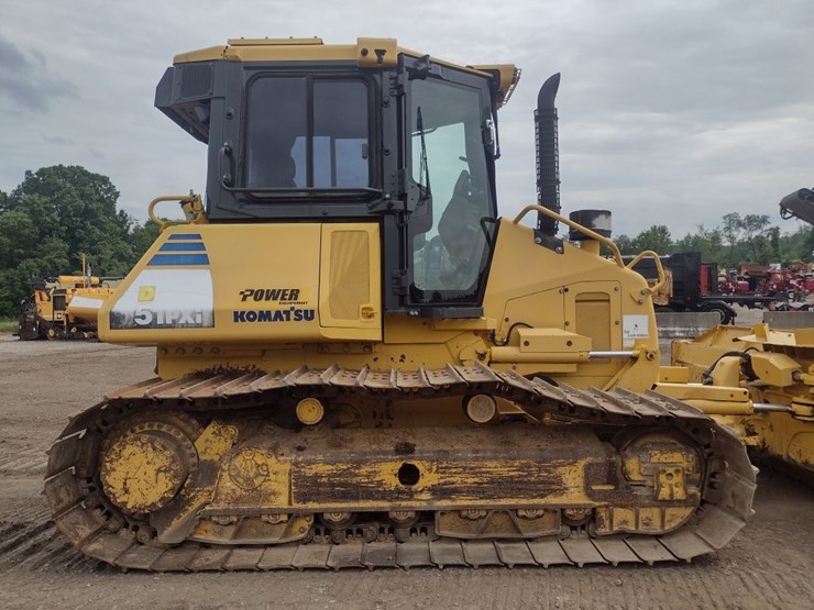 komatsu-d51pxi-22-image-27