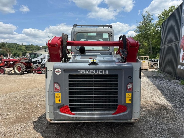2023-takeuchi-tl12v2-image-3