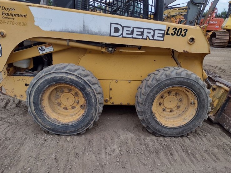 john-deere-317-image-14