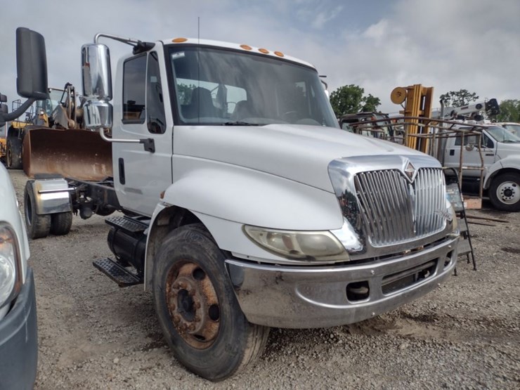 international-durastar-4300-image-29