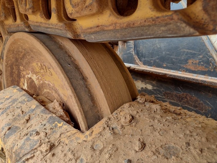 deere-700k-lgp-image-17