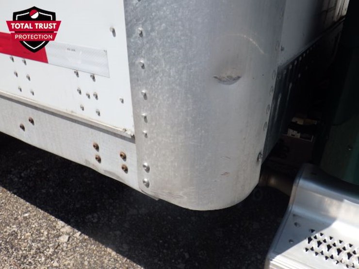 2019-peterbilt-348-image-6