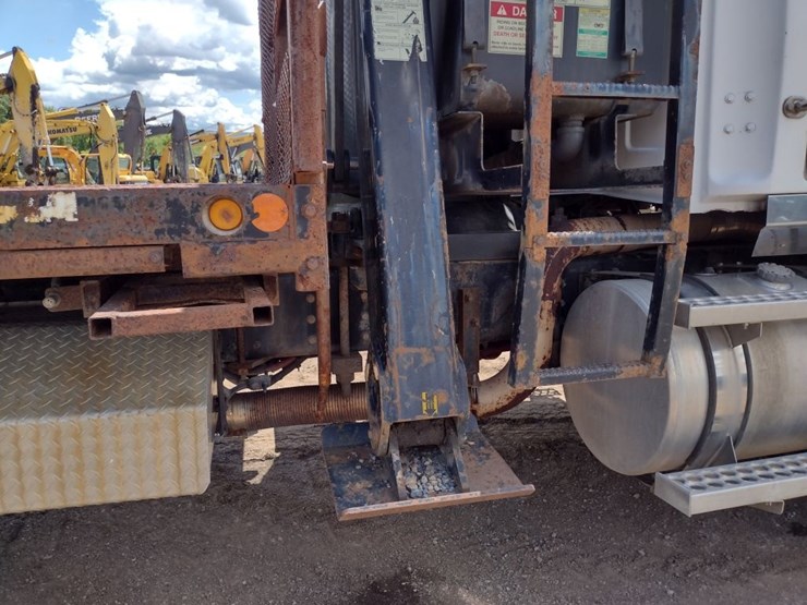 western-star-4900-image-39
