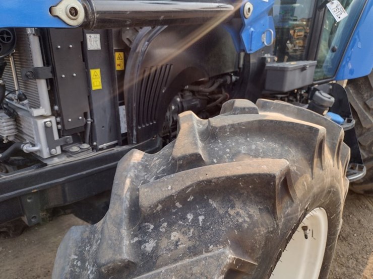 new-holland-workmaster-105-image-22