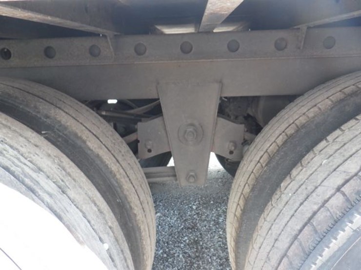 2017-utility-3000r-image-12