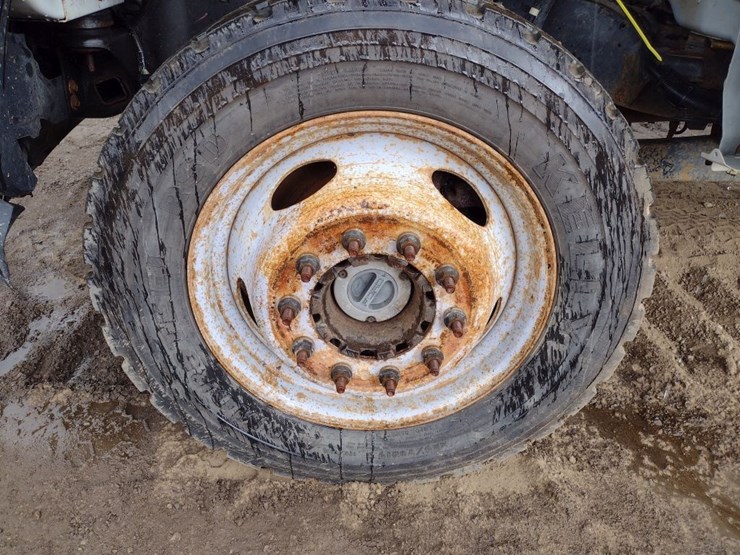 ford-f450-image-17