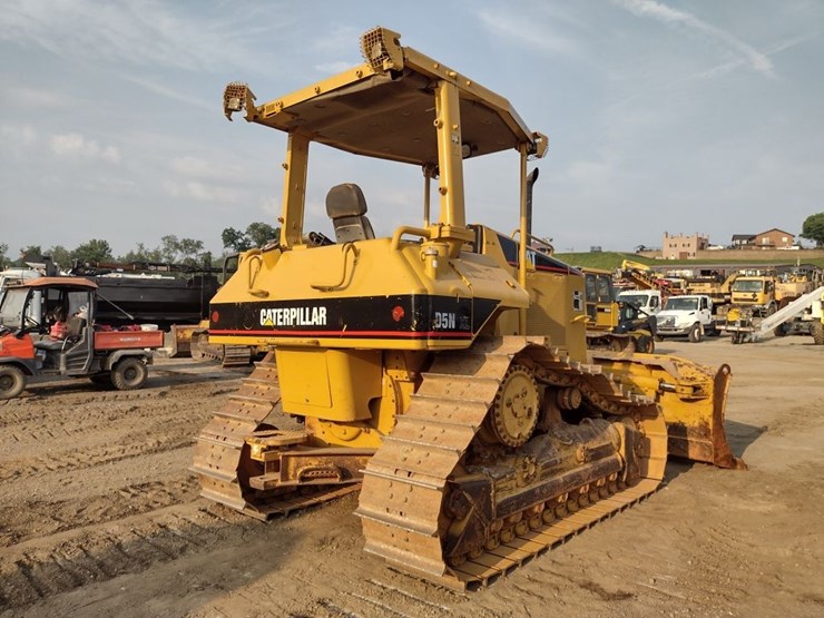 caterpillar-d5n-xl-image-37
