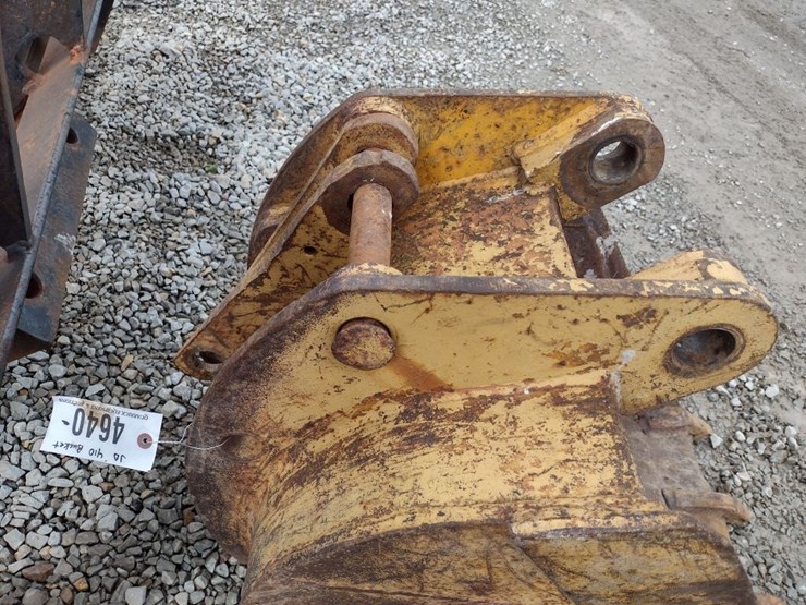 john-deere-410-image-3