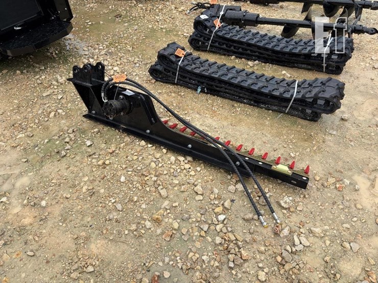future-excavator-sickle-bar-mower-image-3