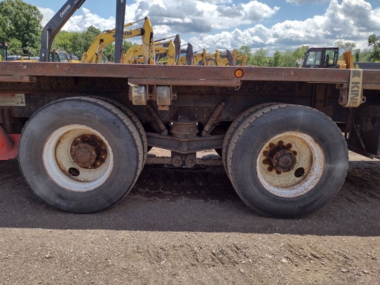 western-star-4900-image-35