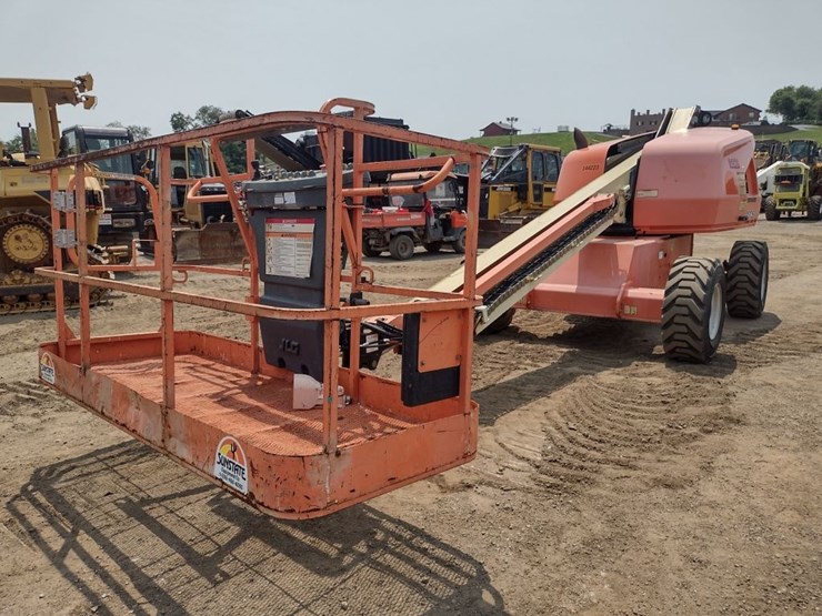 jlg-400s-image-28