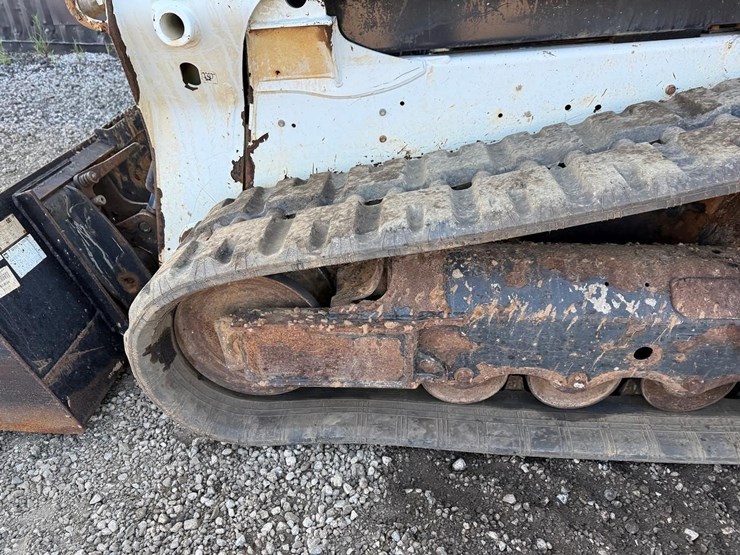 2022-bobcat-t550-image-18