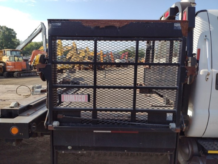 ford-f650-xlt-image-30