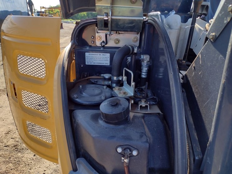 deere-35g-image-31
