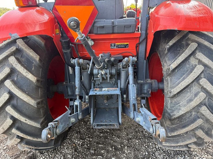 2020-kubota-m6060-image-13