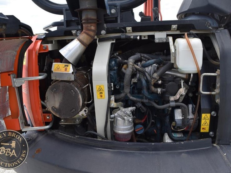 2019-kubota-kx057-4-image-45