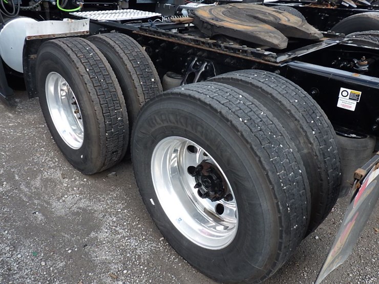 2024-kenworth-t680-image-20